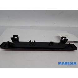 Renault - Clio - Extra Remlicht midden