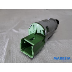 Renault - Clio - Koppeling schakelaar