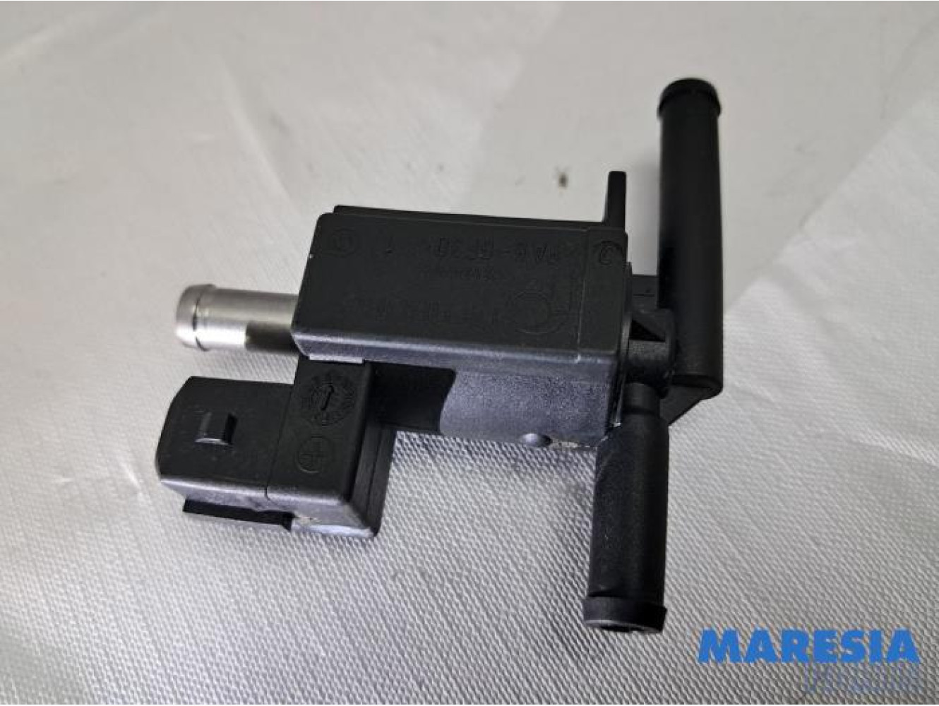 Renault - Clio - Turbo pressure regulator