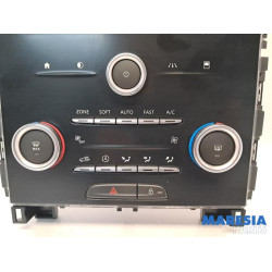 Renault - Megane - Display Multi Media regelunit