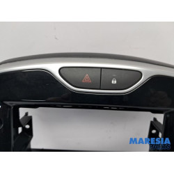 Renault - Clio - Radioblende