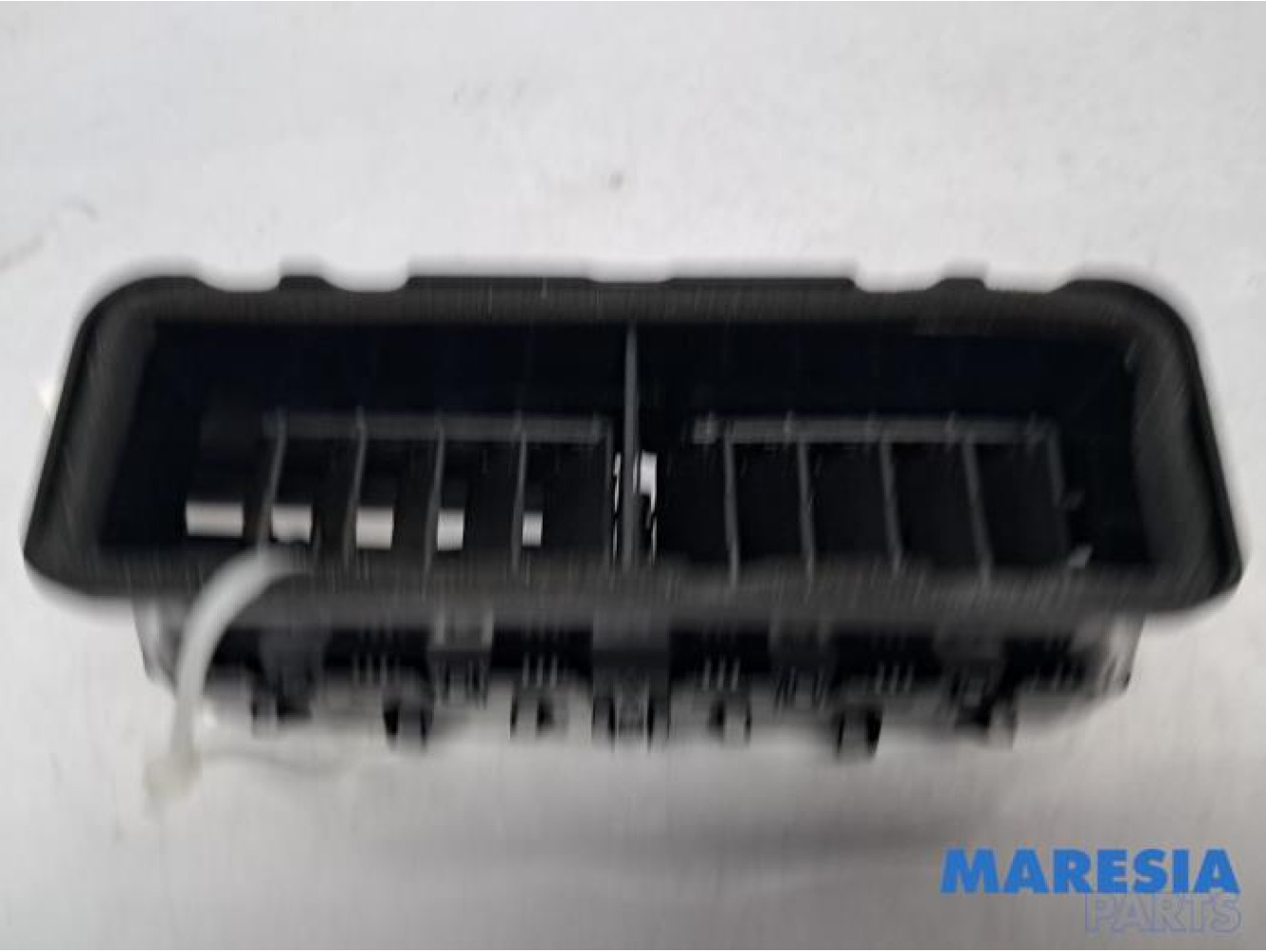 Renault - Clio - Grille aération tableau de bord