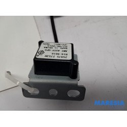 Renault - Clio - GPS Antenne