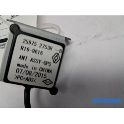Renault - Clio - GPS Antenne