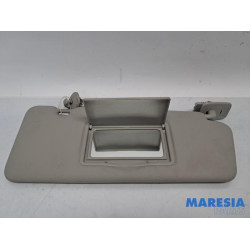 Renault - Clio - Sonnenblende