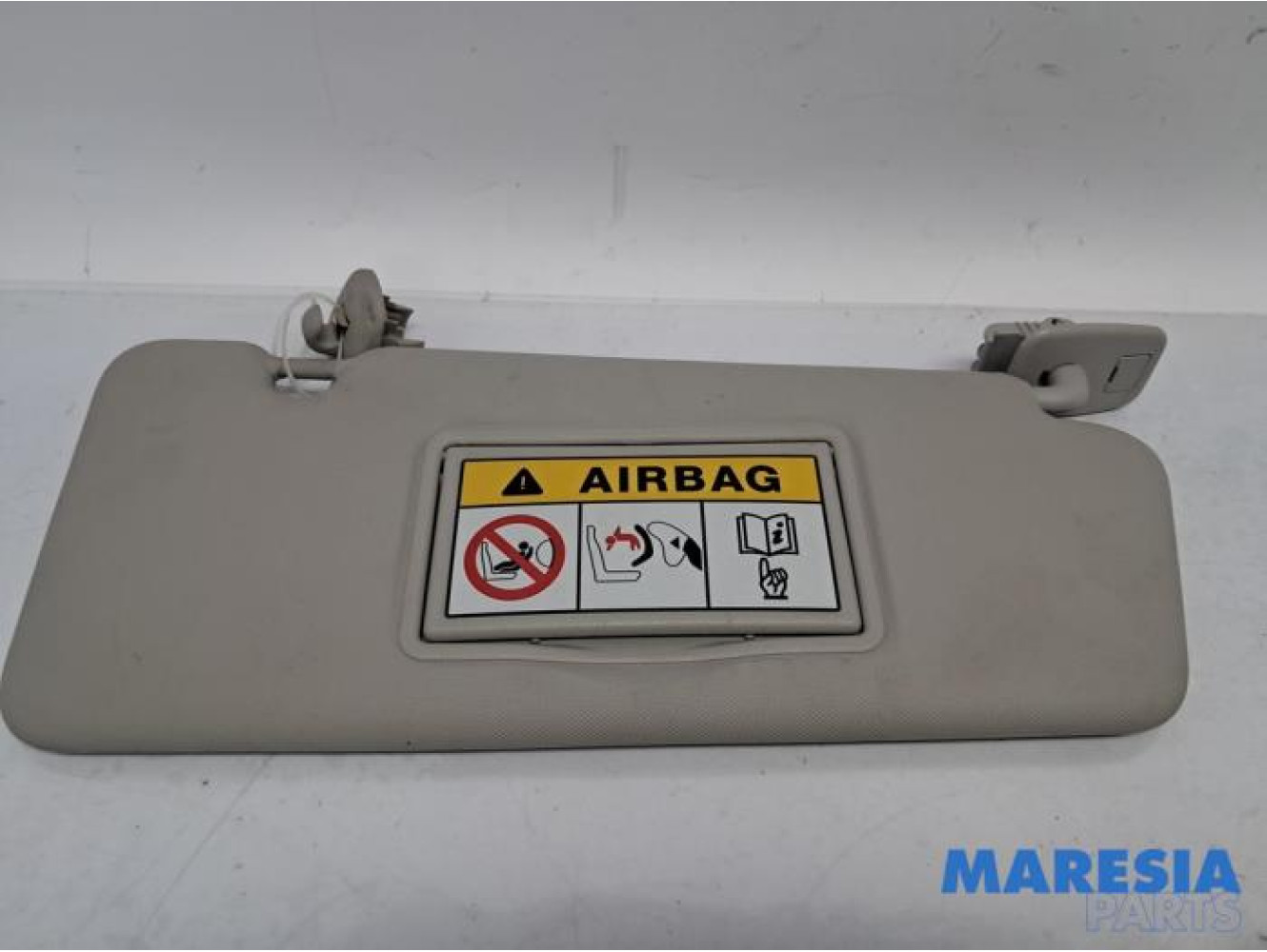 Renault - Clio - Sonnenblende