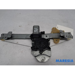 Renault - Clio - Rear door window mechanism 4-door, right