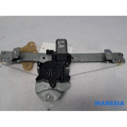 Renault - Clio - Ruitmechaniek 4Deurs links-achter