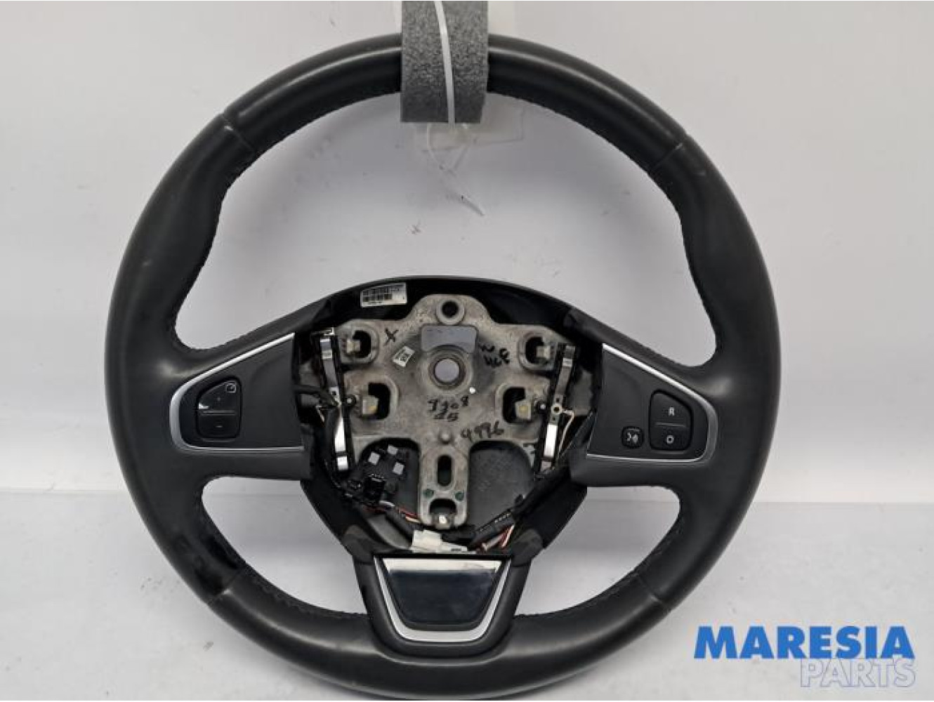 Renault - Clio - Lenkrad