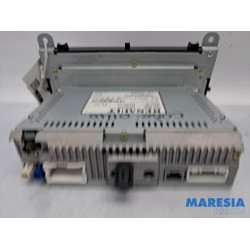 Renault - Clio - Unité de contrôle Multimedia