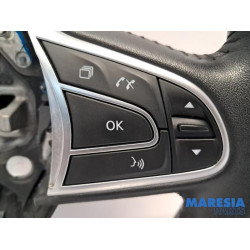 Renault - Megane - Steering wheel
