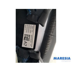 Renault - Megane - Steering wheel