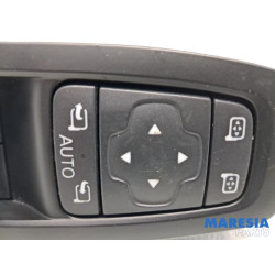 Renault - Megane - Combischakelaar ramen