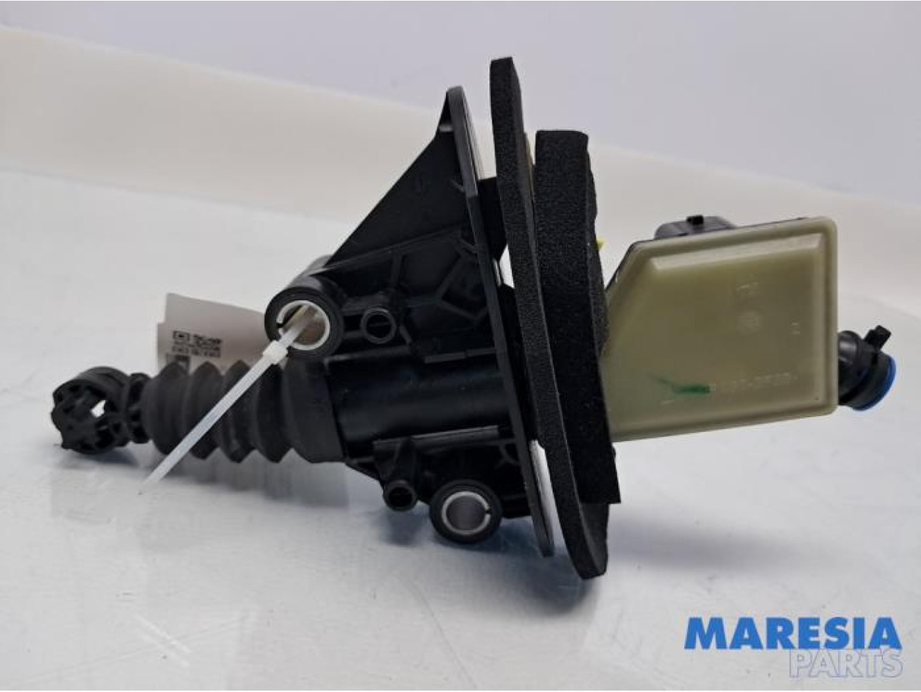 Renault - Megane - Koppeling Hoofd Cilinder