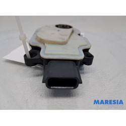 Renault - Megane - Air funnel