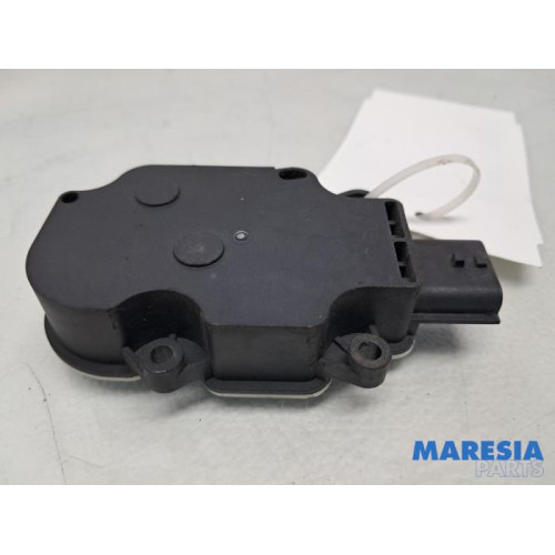 Renault - Megane - Luchtgeleider