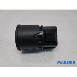 Renault - Megane - Start/Stop schakelaar