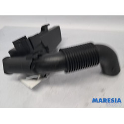 Peugeot - 2008 - Resonance housing