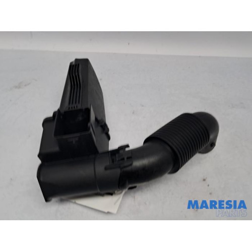 Peugeot - 2008 - Resonance housing