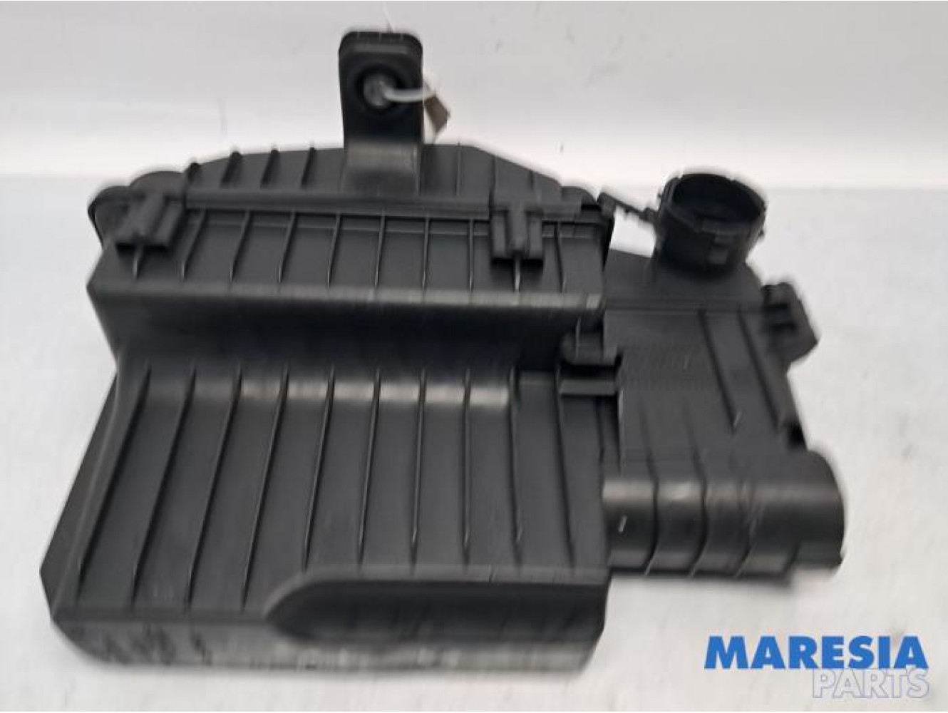 Peugeot - 2008 - Luftfiltergehäuse