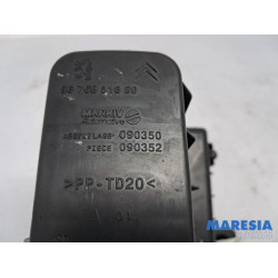 Peugeot - 2008 - Luftfiltergehäuse