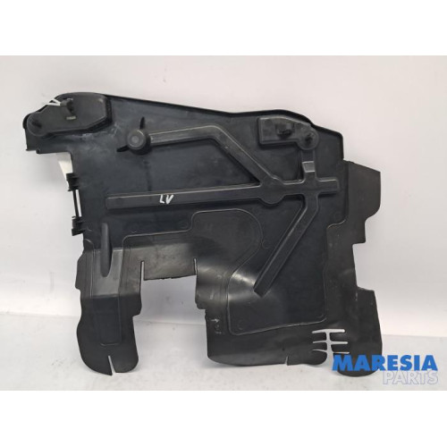 Peugeot - 2008 - Air funnel