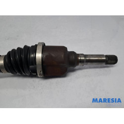 Peugeot - 2008 - Front drive shaft, right