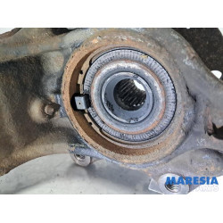 Peugeot - 2008 - Fusee rechts-voor