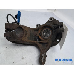 Peugeot - 2008 - Achsschenkel links vorne