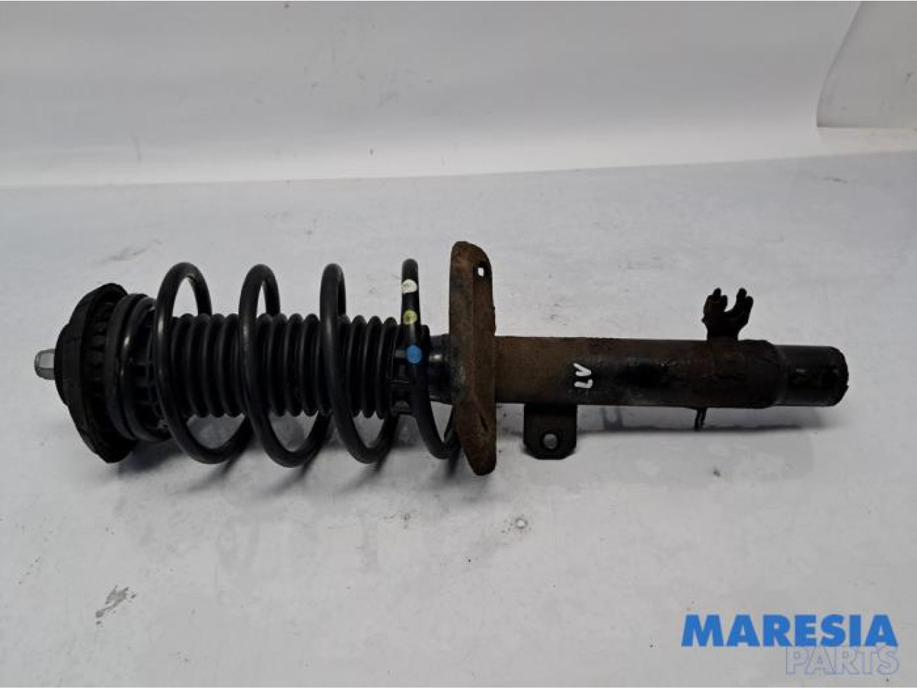 Peugeot - 2008 - Front shock absorber rod, left