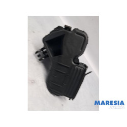 Citroen - C4 Picasso - Resonance housing