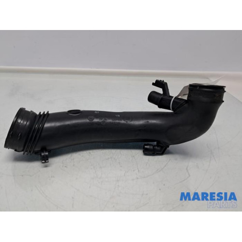 Citroen - C4 Picasso - Air intake hose