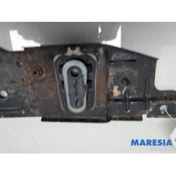 Citroen - C4 Picasso - Barre radiateur