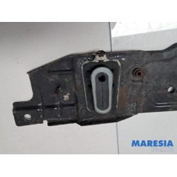 Citroen - C4 Picasso - Barre radiateur