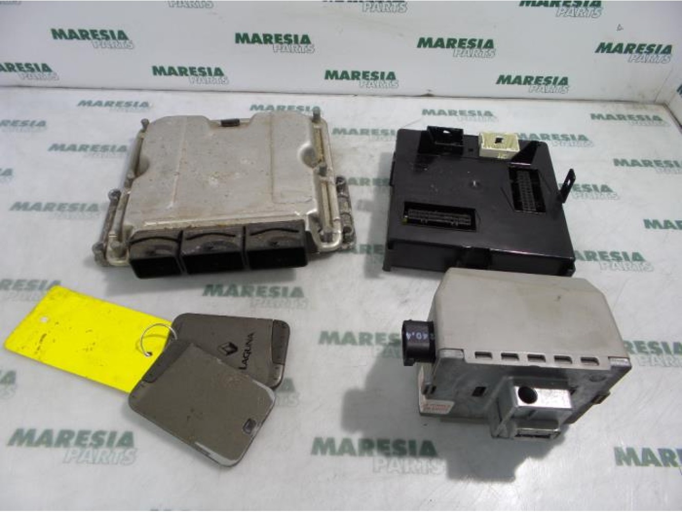 Renault - Laguna - Engine management computer