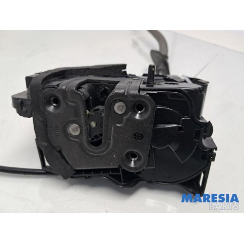 Renault - Megane - Deurslot Mechaniek 4Deurs links-achter