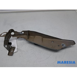 Citroen - C4 Picasso - Headlight frame, right