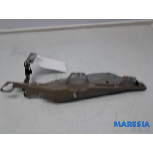 Citroen - C4 Picasso - Headlight frame, right