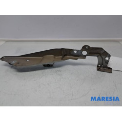 Citroen - C4 Picasso - Koplampframe links