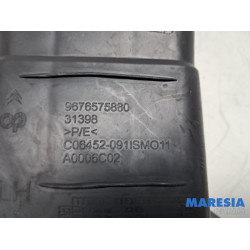 Citroen - C4 Picasso - Front panel