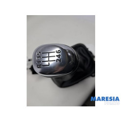 Renault - Megane - Versnellingspook