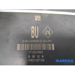 Renault - Megane - Zekeringkast