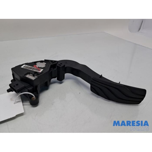 Renault - Megane - Gaspedaal