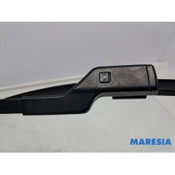 Citroen - C4 Picasso - Ruitenwisserarm voor
