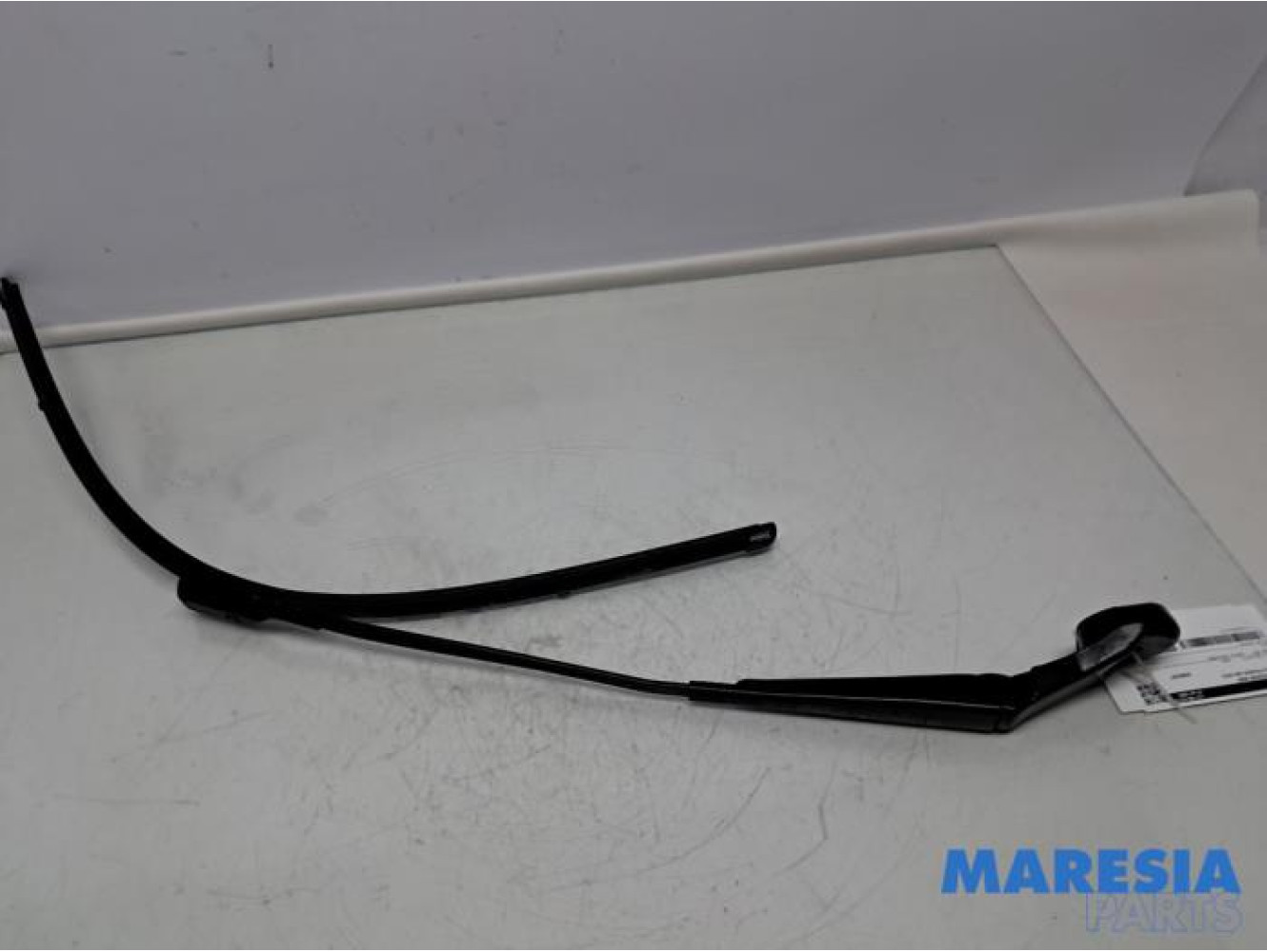 Citroen - C4 Picasso - Ruitenwisserarm voor