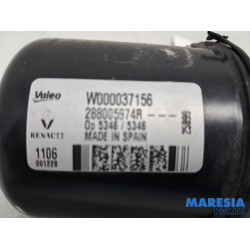 Renault - Megane - Ruitenwissermotor voor