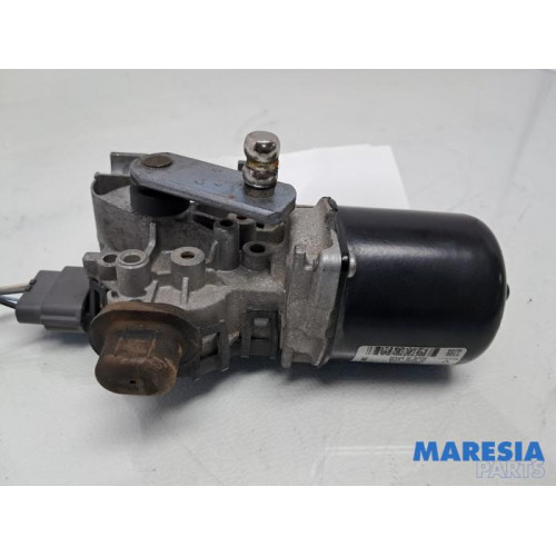 Renault - Megane - Ruitenwissermotor voor