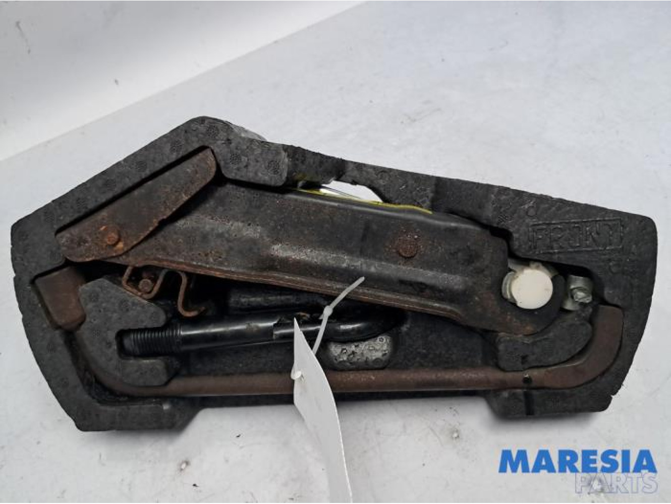 Citroen - C1 - Ensemble cric