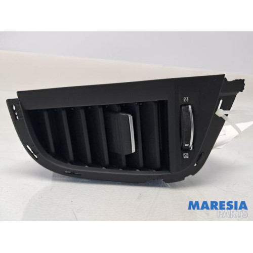 Renault - Megane - Luchtrooster Dashboard