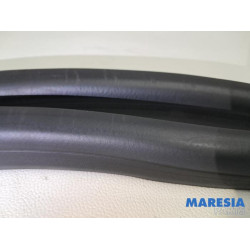 Renault - Megane - Portierrubber 4Deurs rechts-voor